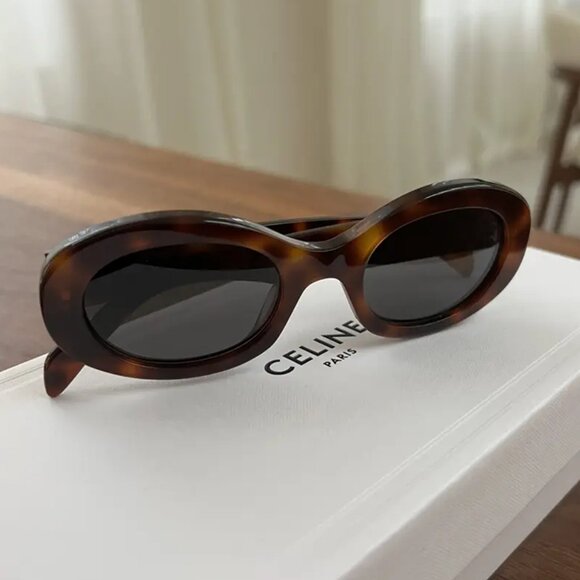 Celine Triomphe Oval Tortoise Sunglasses main image 4